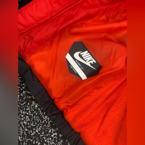 Kids Nike Jacket   - Picture 3 of 11